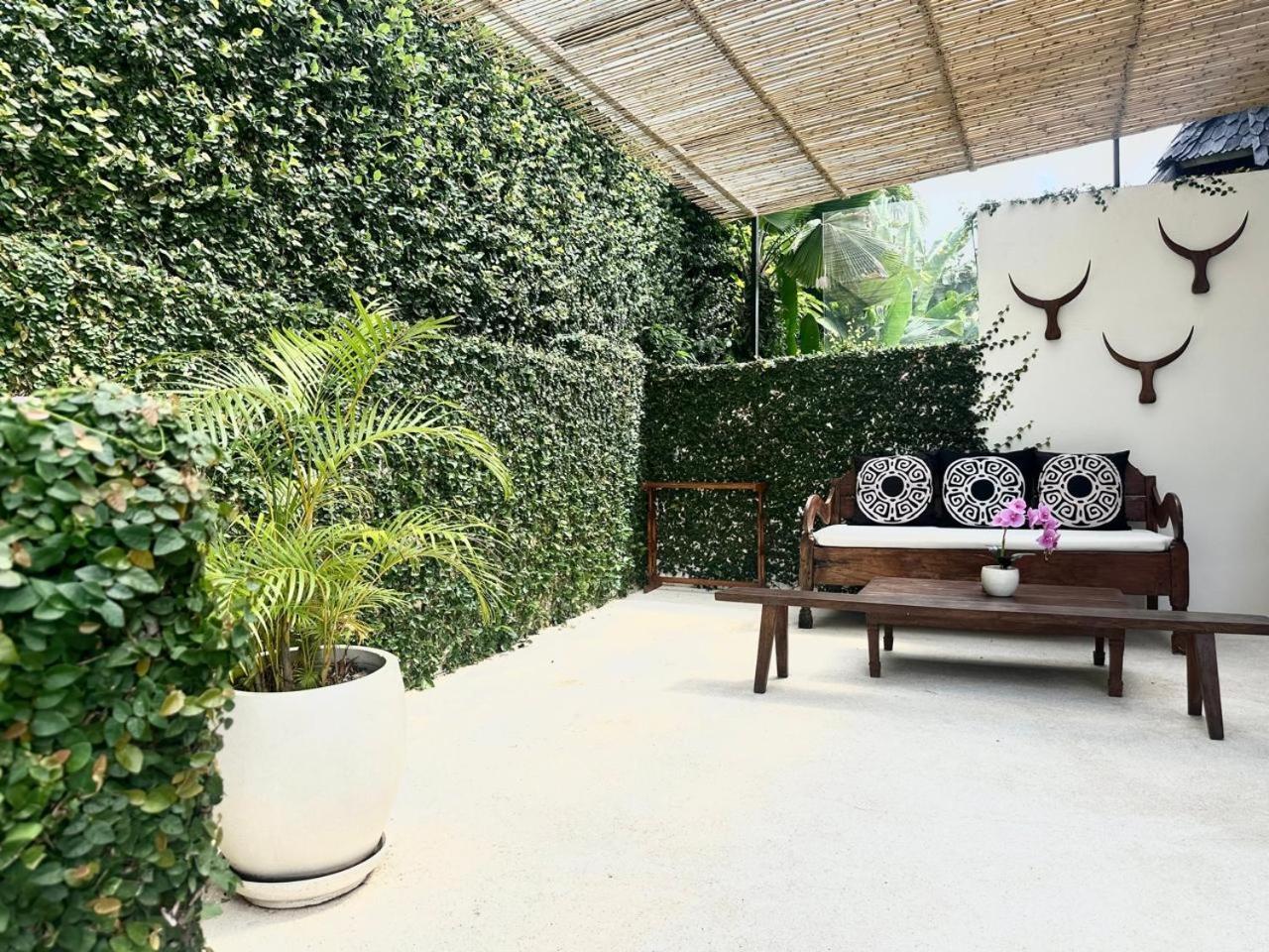 The Apartments Umalas Canggu  Exterior photo