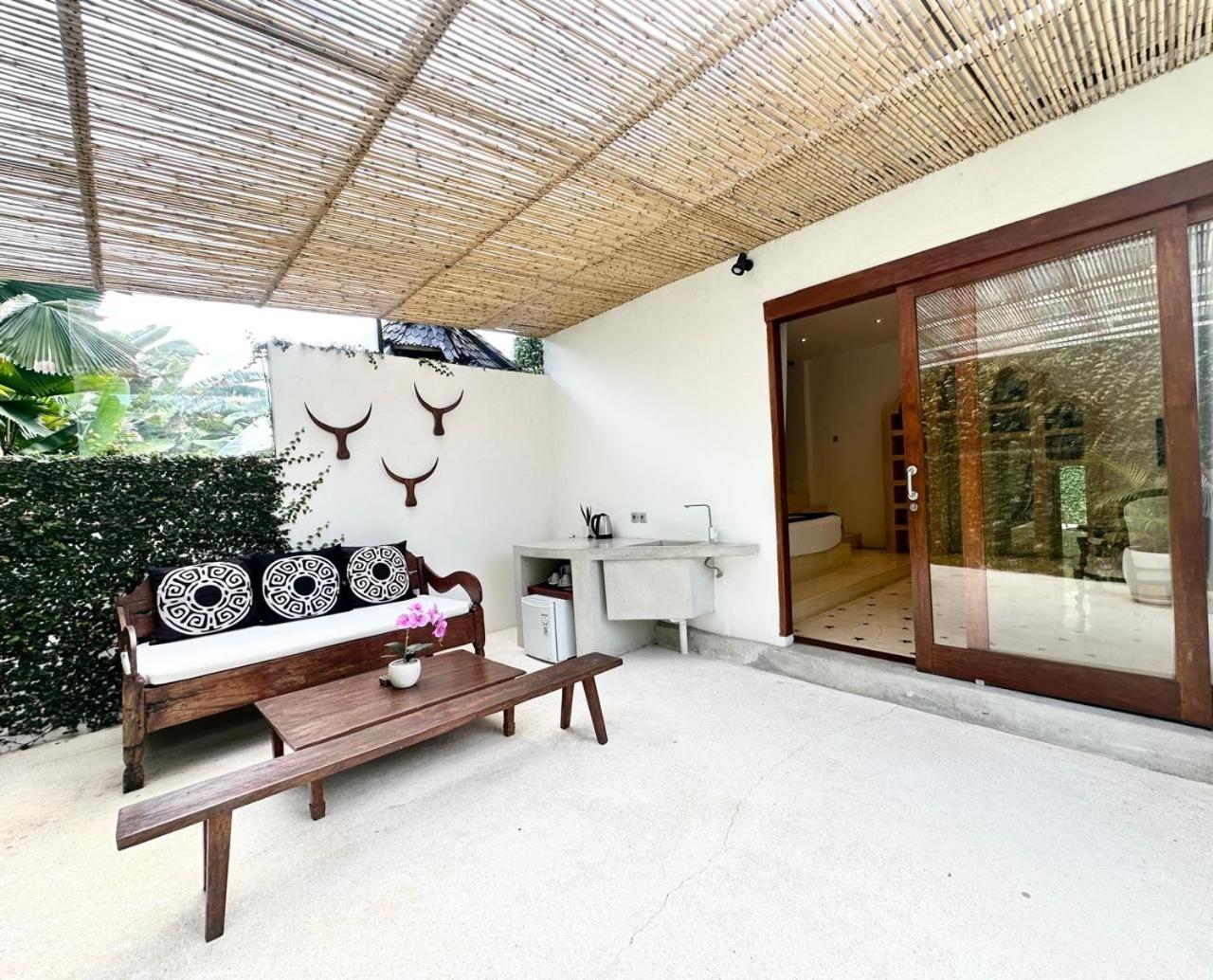 The Apartments Umalas Canggu  Exterior photo
